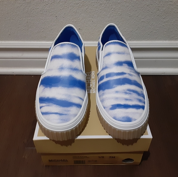 Michael Kors - Picture 4 of 5